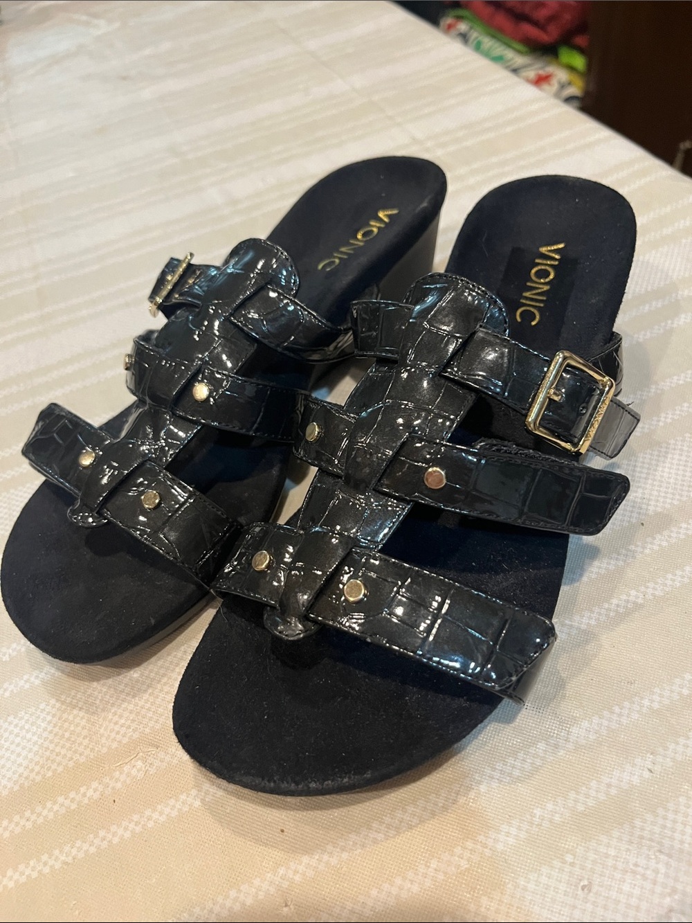 Vionic Radia Wedge Sandal size 7 women’s